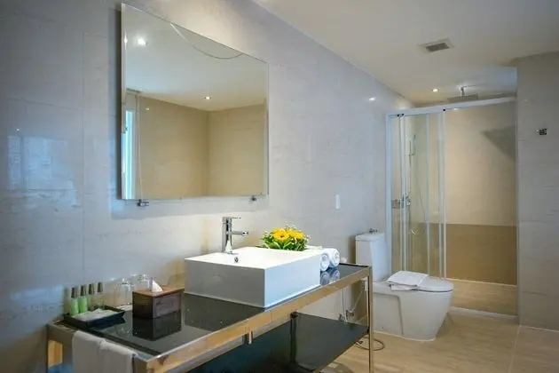 Junior One-Bedroom Suite with Balcony