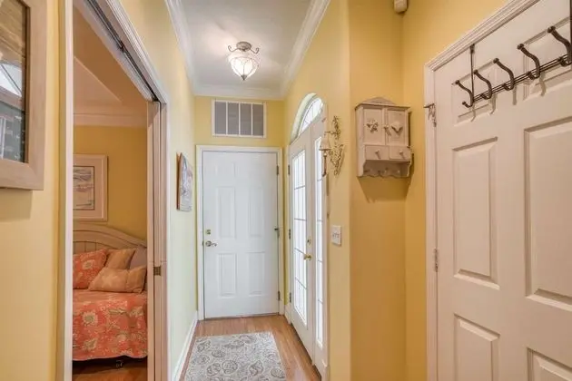 Daire (Mermaid Beach House)