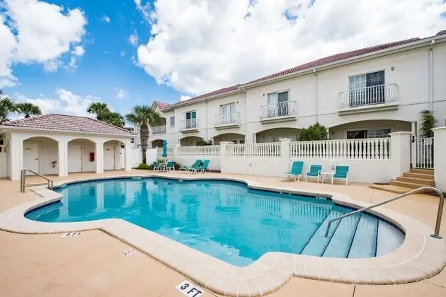 Daire (Mermaid Beach House)