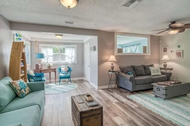Ev (Mermaid Cottage)