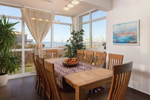 Villa, 4 Yatak Odası, Kişiye Özel Havuzlu