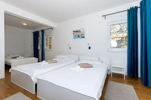 Villa, 4 Yatak Odası, Kişiye Özel Havuzlu