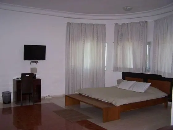 Junior Süit, 1 En Büyük (King) Boy Yatak, Sigara İçilmez