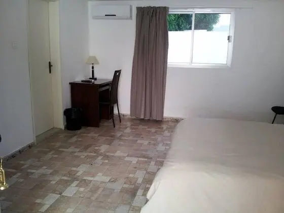 Standard Tek Büyük veya İki Ayrı Yataklı Oda, 1 Çift Kişilik veya 2 Tek Kişilik Yatak