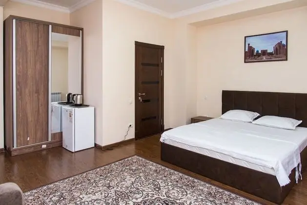 Standard Tek Büyük veya İki Ayrı Yataklı Oda, Şehir Manzaralı