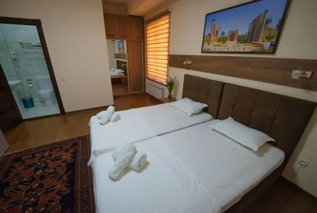 Standard Tek Büyük veya İki Ayrı Yataklı Oda, Şehir Manzaralı