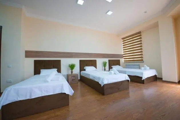 Standard Üç Kişilik Oda, Şehir Manzaralı