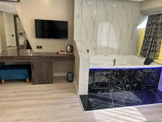 Deluxe Tek Büyük Yataklı Oda, 1 Çift Kişilik Yatak, Şömine