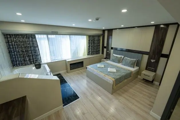 Deluxe Tek Büyük Yataklı Oda, 1 Çift Kişilik Yatak, Şömine