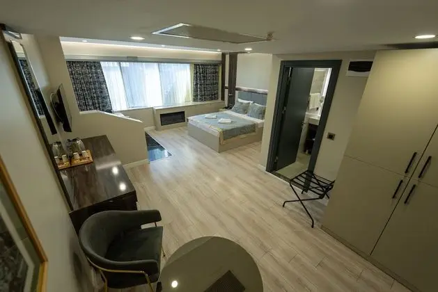 Deluxe Tek Büyük Yataklı Oda, 1 Çift Kişilik Yatak, Şömine
