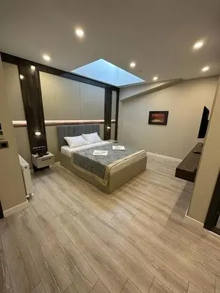 Standard Tek Büyük veya İki Ayrı Yataklı Oda