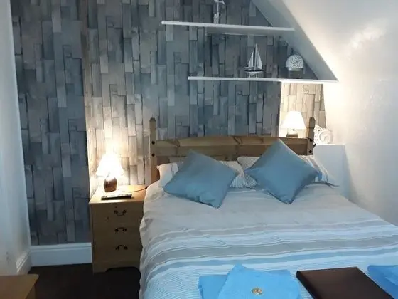 Tek Büyük Yataklı Oda, Banyolu/Duşlu, Deniz Manzaralı
