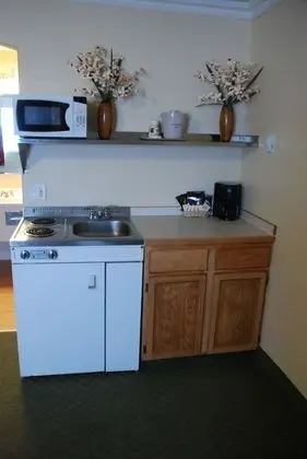 Standard Oda, 1 En Büyük (King) Boy Yatak, Küçük Mutfak