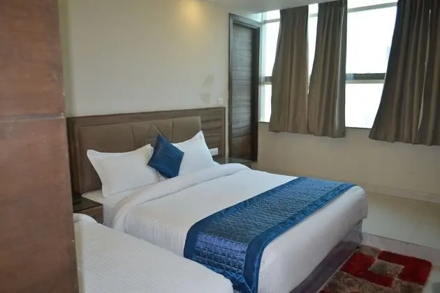 Deluxe Üç Kişilik Oda