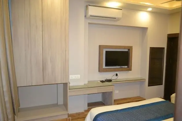 Deluxe Üç Kişilik Oda
