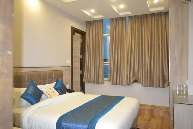 Deluxe Üç Kişilik Oda