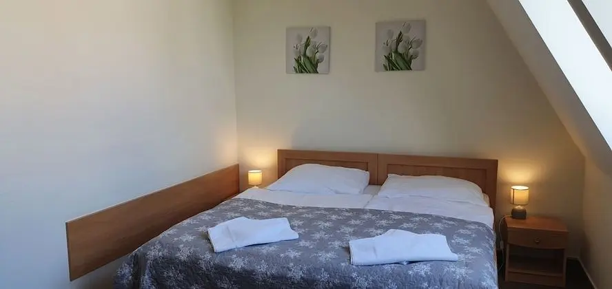 Tek Büyük veya İki Ayrı Yataklı Oda