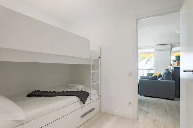 Apart Daire, 2 Yatak Odası, Sigara İçilmez, Teras