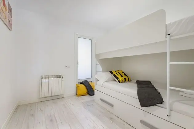 Apart Daire, 2 Yatak Odası, Sigara İçilmez, Teras