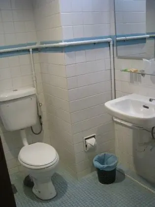 Standard Oda, 1 Büyük (Queen) Boy Yatak