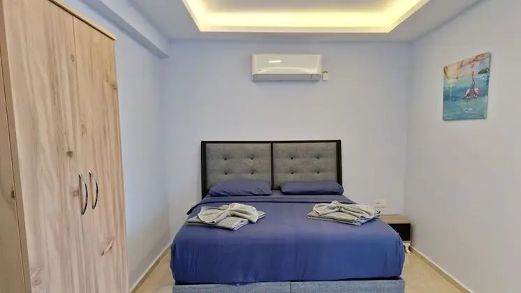 Basic Tek Büyük Yataklı Oda