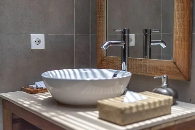 Deluxe Tek Büyük veya İki Ayrı Yataklı Oda