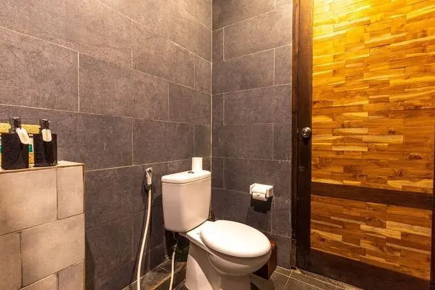 Standard Tek Büyük veya İki Ayrı Yataklı Oda, 1 Çift Kişilik Yatak, Havuz Manzaralı (Grand)