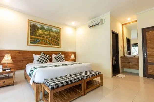 Standard Tek Büyük veya İki Ayrı Yataklı Oda, 1 Çift Kişilik Yatak, Havuz Manzaralı (Grand)