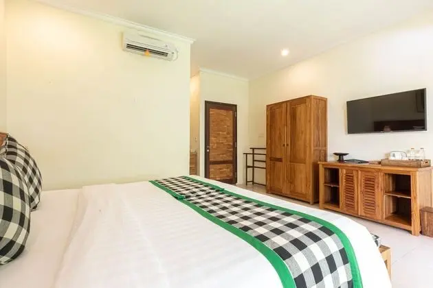 Standard Tek Büyük veya İki Ayrı Yataklı Oda, 1 Çift Kişilik Yatak, Havuz Manzaralı (Grand)