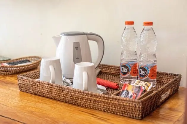 Standard Tek Büyük veya İki Ayrı Yataklı Oda, 1 Çift Kişilik Yatak, Havuz Manzaralı (Grand)