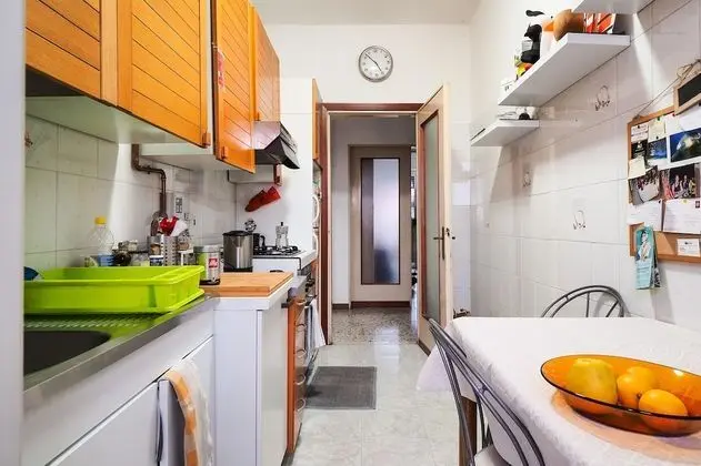 Dört Kişilik Oda, Ortak Banyo