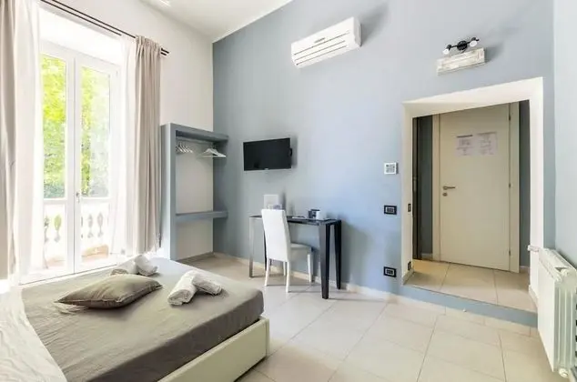 Basic Üç Kişilik Oda, Balkon