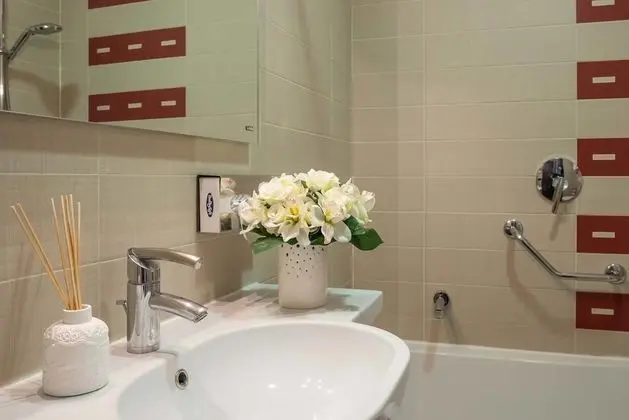 Tek Büyük veya İki Ayrı Yataklı Oda