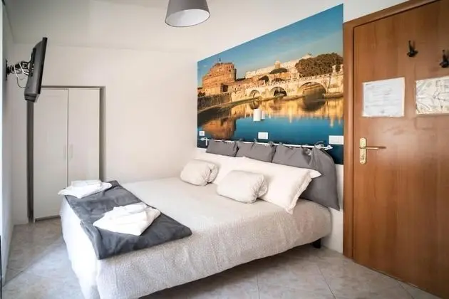 Economy Tek Büyük Yataklı Oda