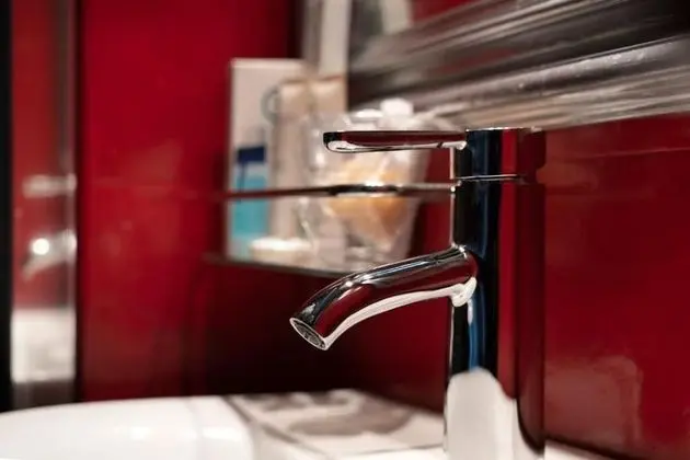 Economy Tek Büyük Yataklı Oda