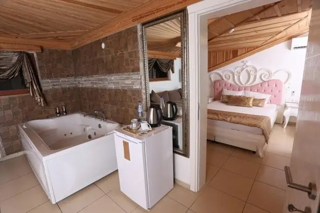 Deluxe Oda, Deniz Manzaralı, Jakuzili