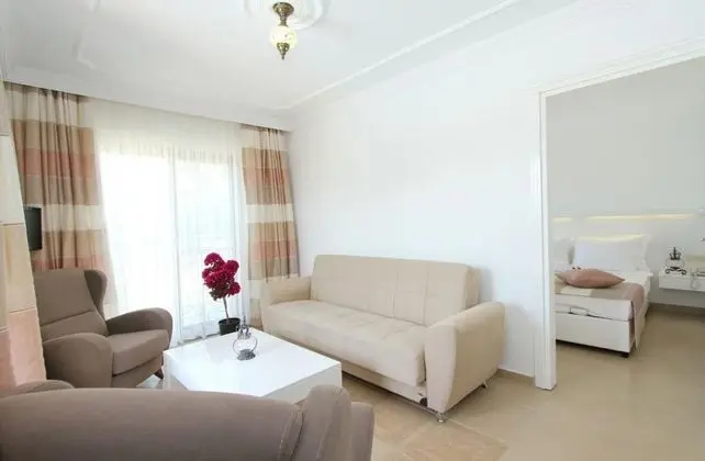 Suite, Bahçe Manzaralı