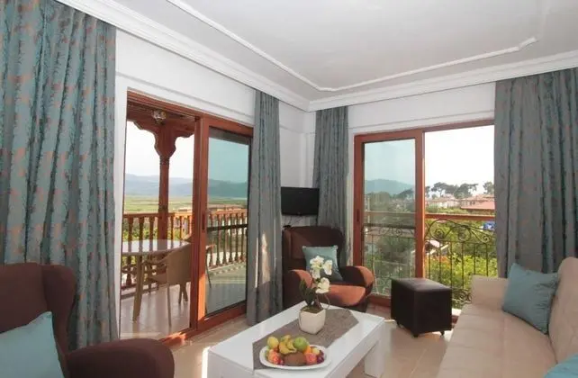 Suite, Bahçe Manzaralı