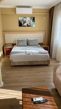 Comfort Tek Büyük veya İki Ayrı Yataklı Oda