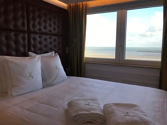 Deluxe Tek Büyük Yataklı Oda, Deniz Manzaralı