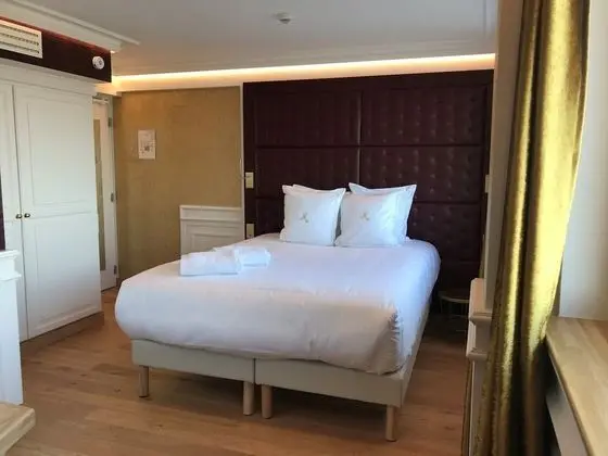 Deluxe Tek Büyük Yataklı Oda, Deniz Manzaralı