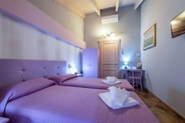 Tek Büyük veya İki Ayrı Yataklı Oda, Özel Banyo (external)