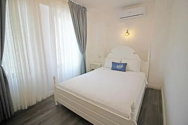 Standart Oda, Sokak Manzaralı