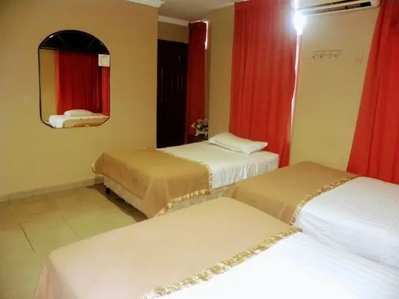 Standard Üç Kişilik Oda