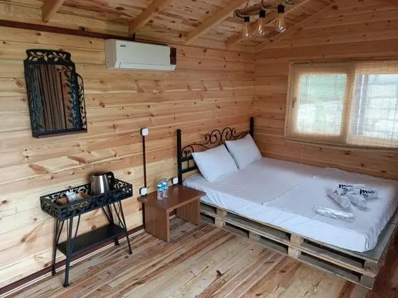 Bungalow, Bahçe Manzaralı, Ortak Havuzlu