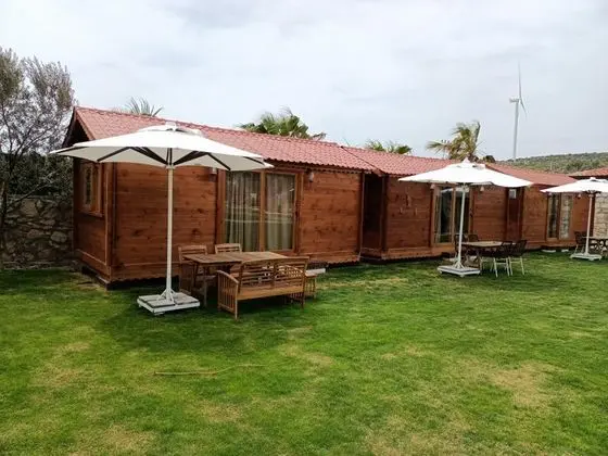 Bungalow, Bahçe Manzaralı, Ortak Havuzlu