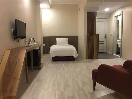 Standart Üç Kişilik Oda