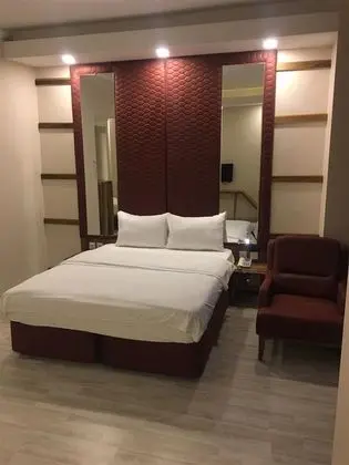 Standart Üç Kişilik Oda