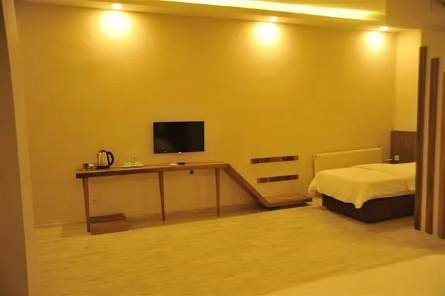 Standart Üç Kişilik Oda