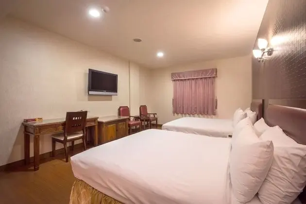 Deluxe Dört Kişilik Oda